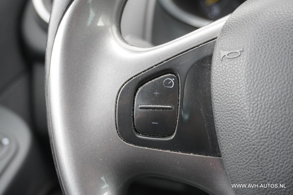 Renault Clio 0.9 tce eco night&day