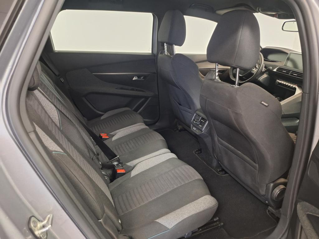 Peugeot 5008 1.2 hybrid 136 active pack business 7 persoons