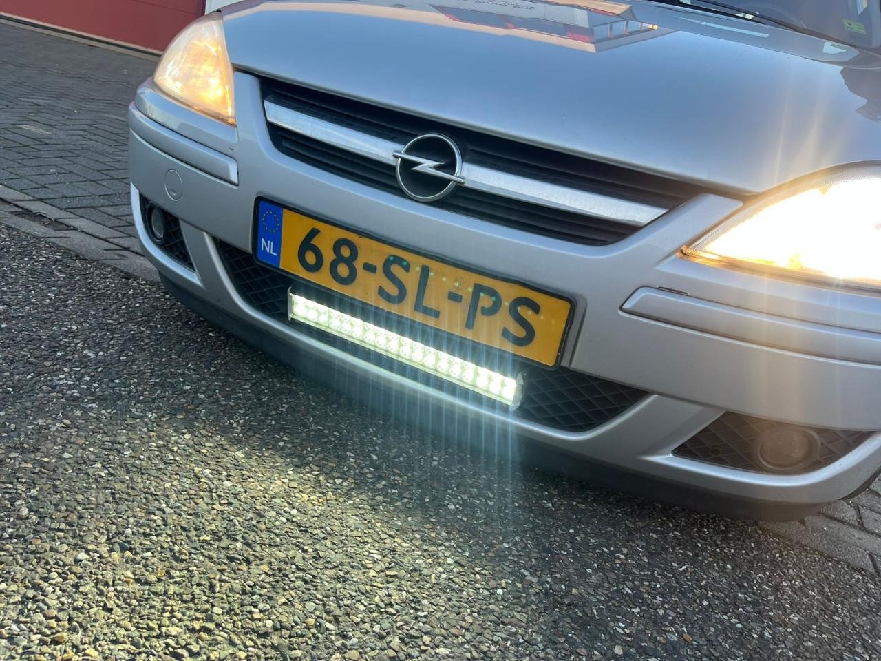 Opel Corsa 1.8-16V Gsi Silverline/ Dakraam/Airco/Elek Spiegels