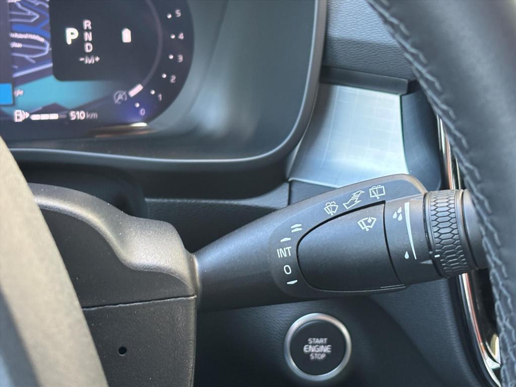 Volvo XC40 b4 197pk mild hybrid aut plus dark| 1e eigenaar|nl auto| rijklaa