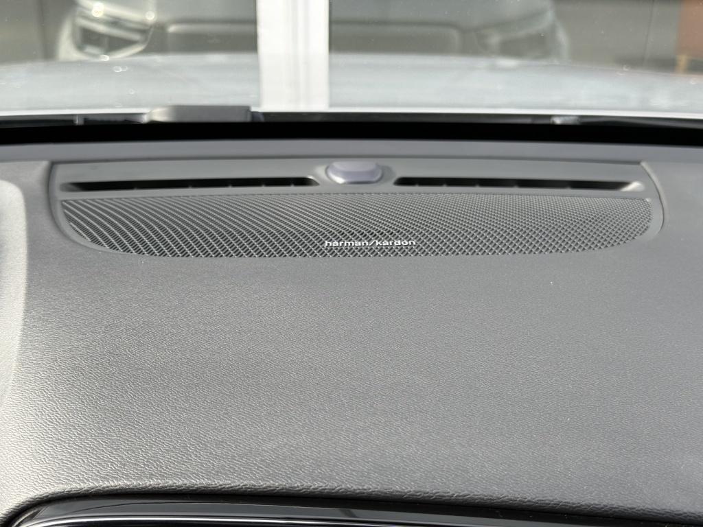 Volvo C40 recharge twin pro 408pk| panodak| 360camea| h&k sound