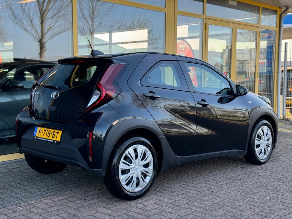 Toyota Aygo x 1.0 vvt-i mt play