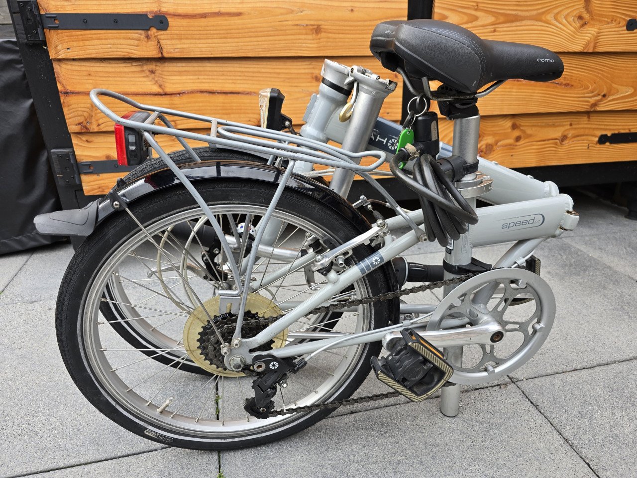 2 x Dahon Speed D7 vouwfietsen.