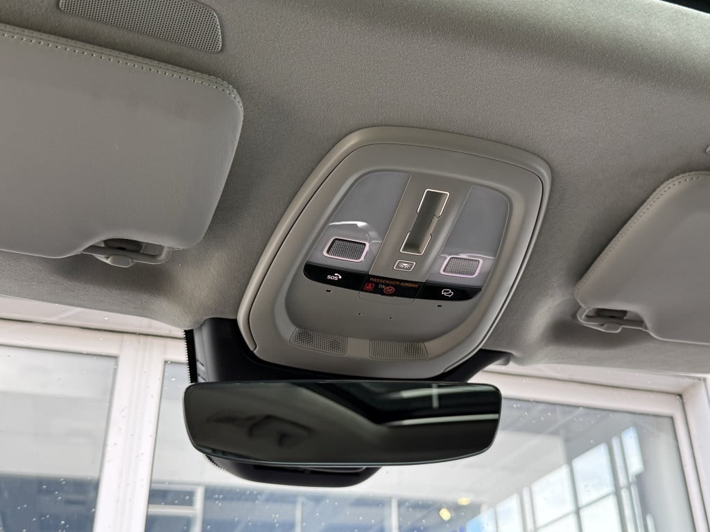 Volvo XC90 t8 455pk recharge ultra dark| full options black edition| trekha