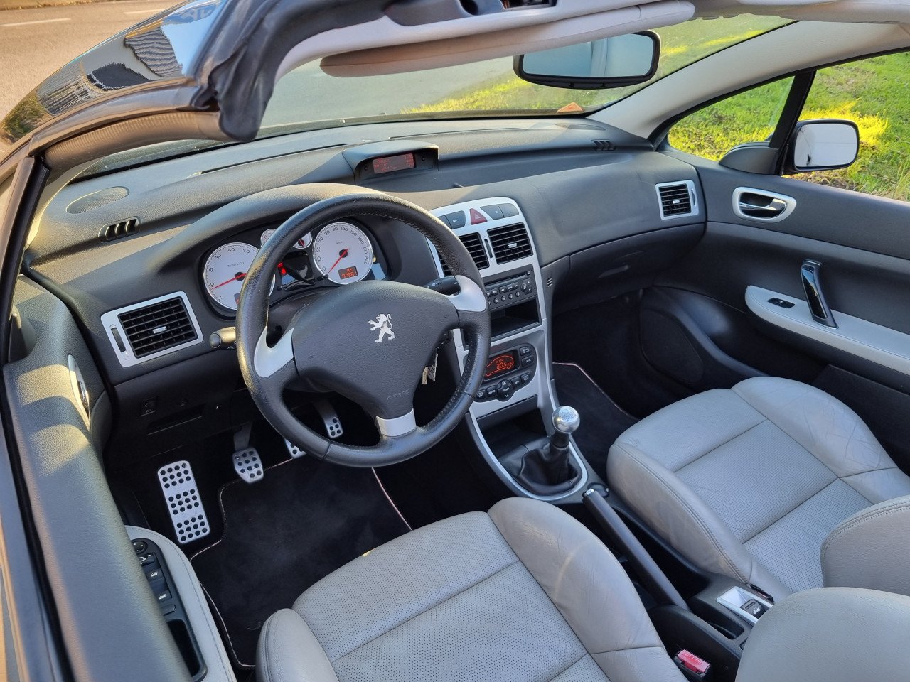 Peugeot 307 CC 2.0-16V | 97.561 KM | Luxe uitvoering!