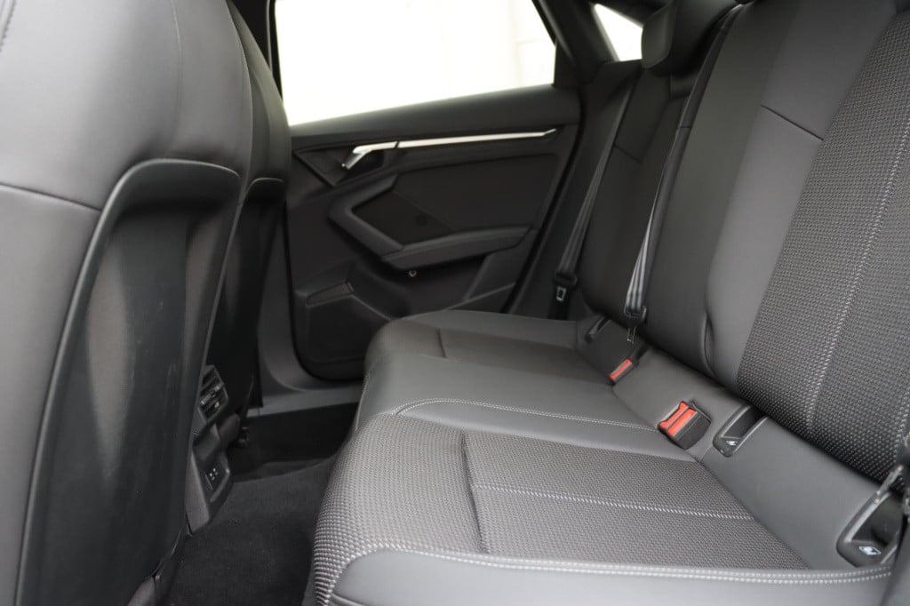 Audi A3 limousine 35 tfsi edition one s-tronic