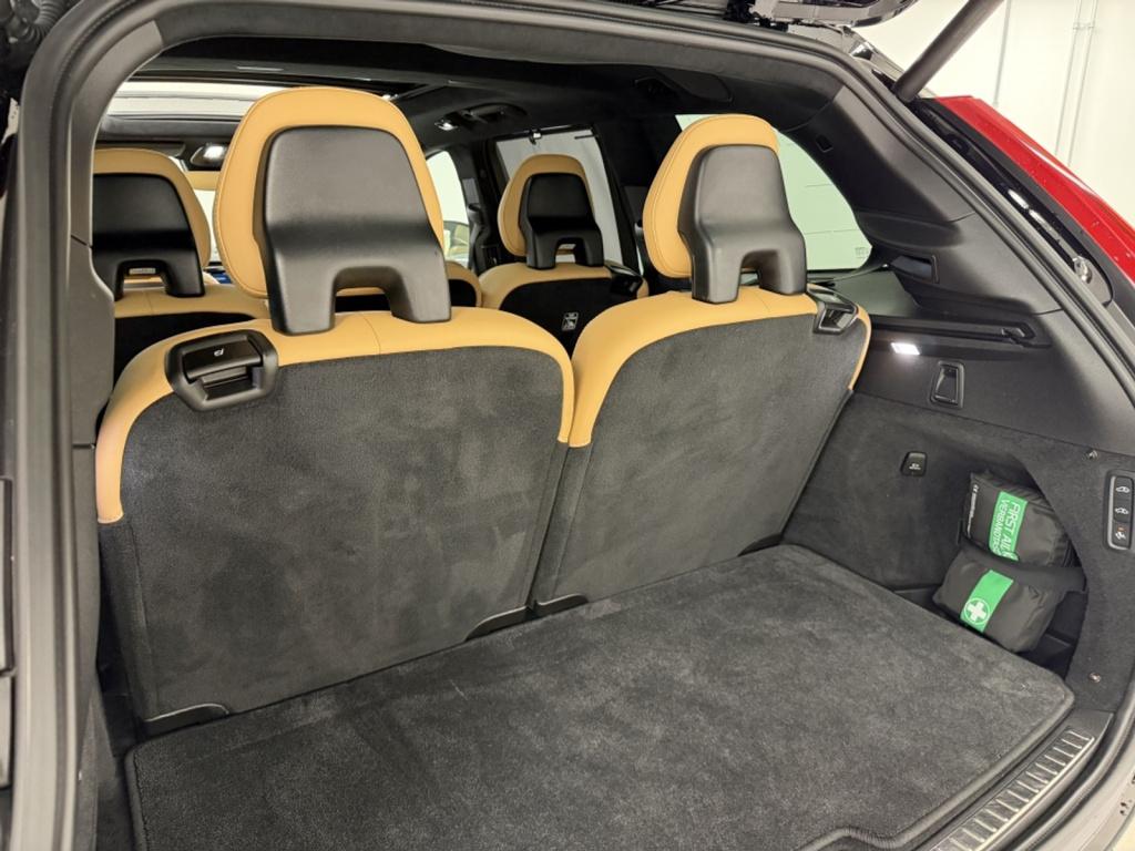 Volvo XC90 2.0 t8 plug-in hybrid awd ultra bright | luchtvering | b&w | mas