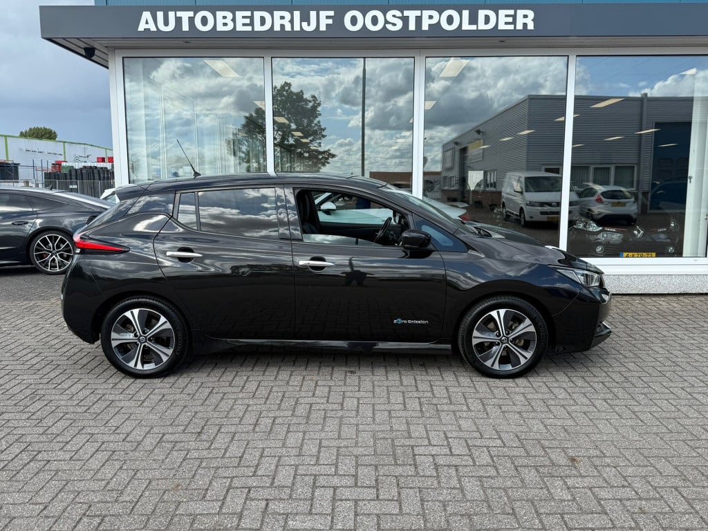 Nissan Leaf tekna 40 kwh