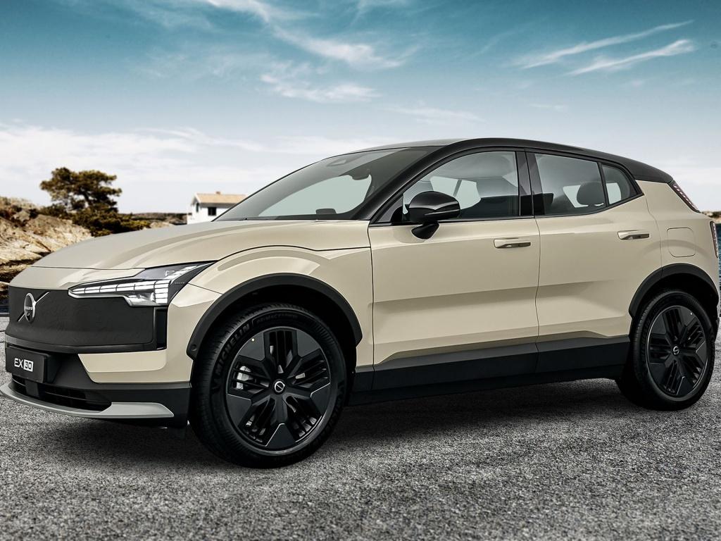 Volvo Ex30 cross country 315 kw twin motor performance awd ultra