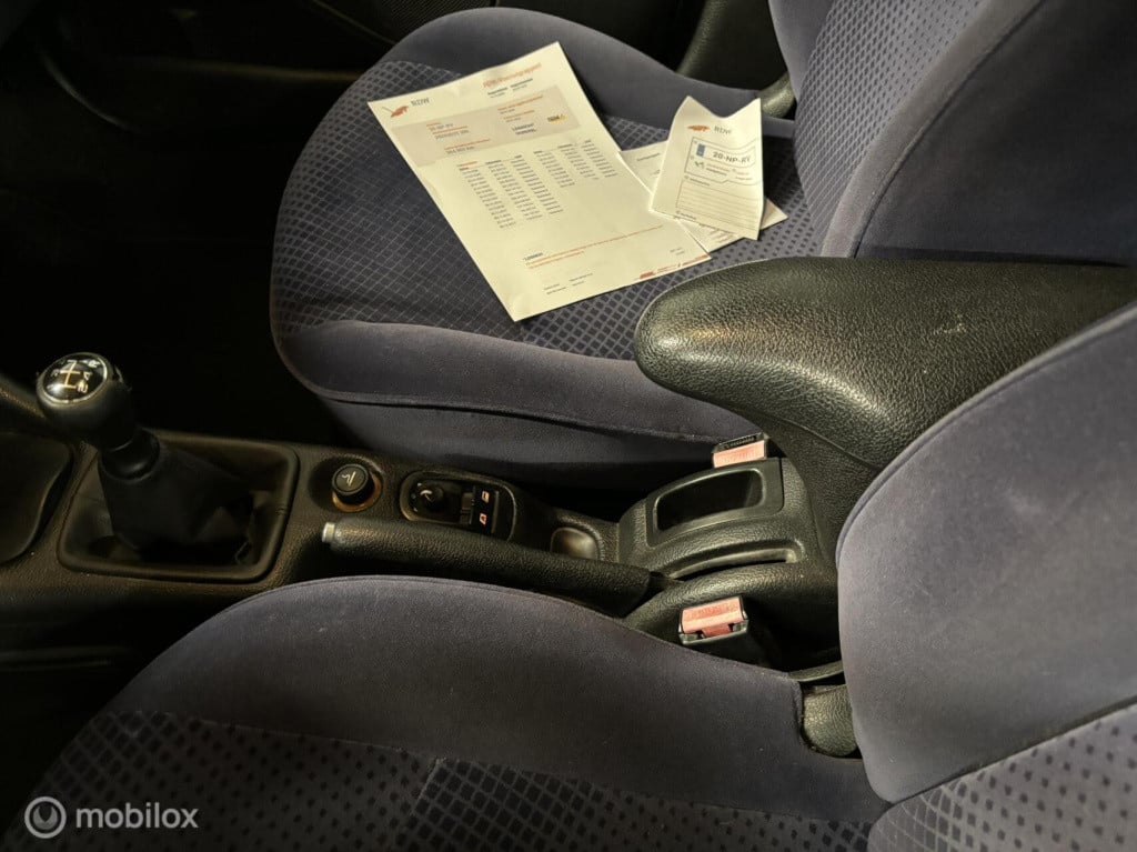 Peugeot 206 1.6-16v roland garros