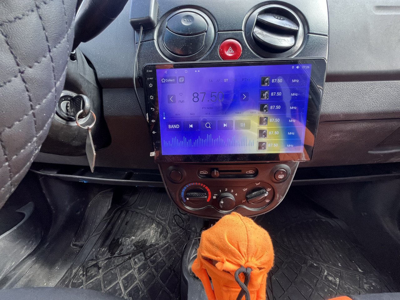 Auto