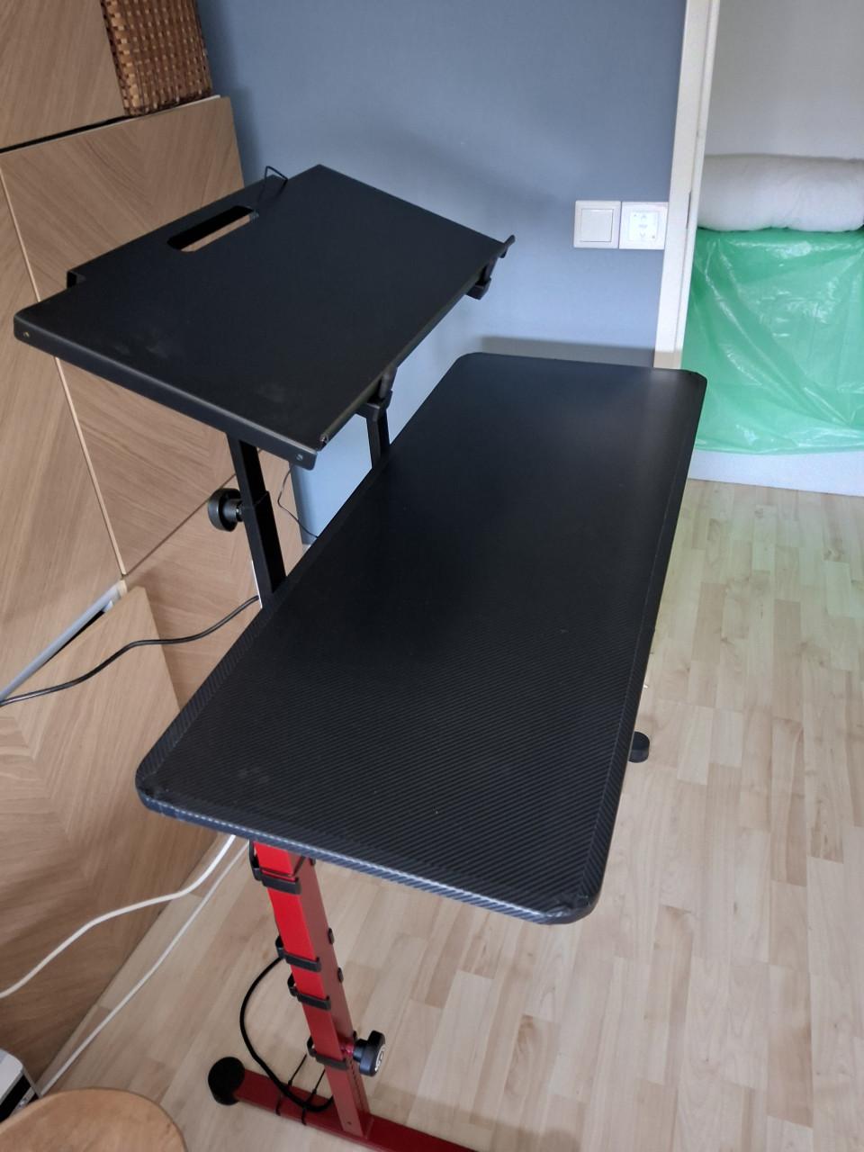 Roland Juno D8 Synthesizer