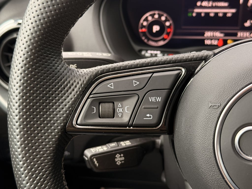 Audi Q2 35 tfsi s edition | s-line | vc | led | elec achterklep | achteruit