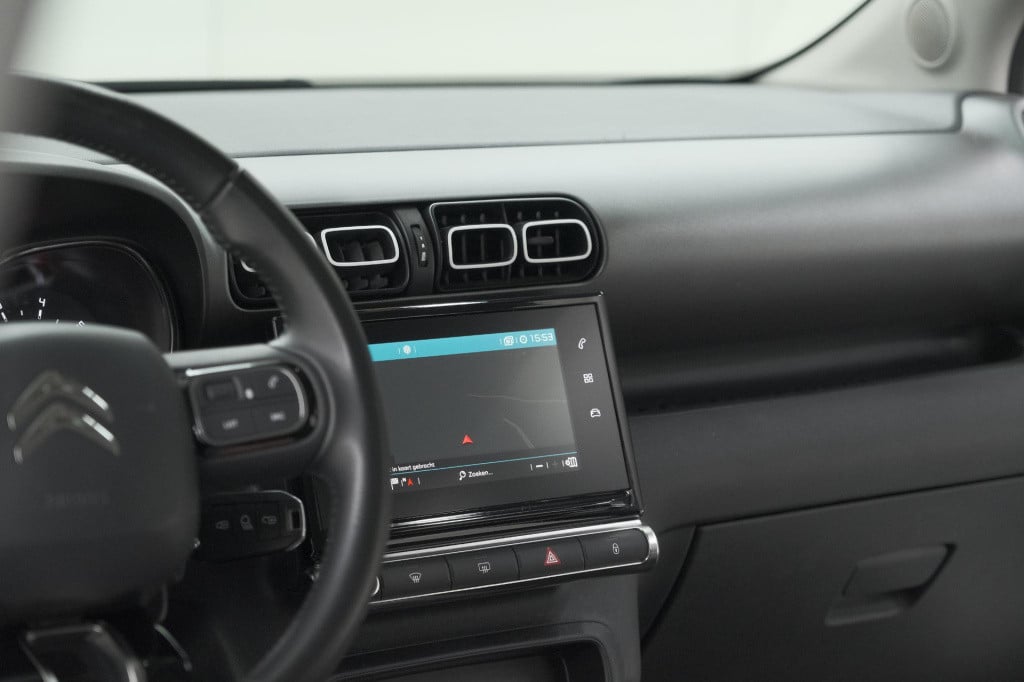 Citroen C3 Aircross puretech 110 feel | navigatie | parkeersensoren | clima