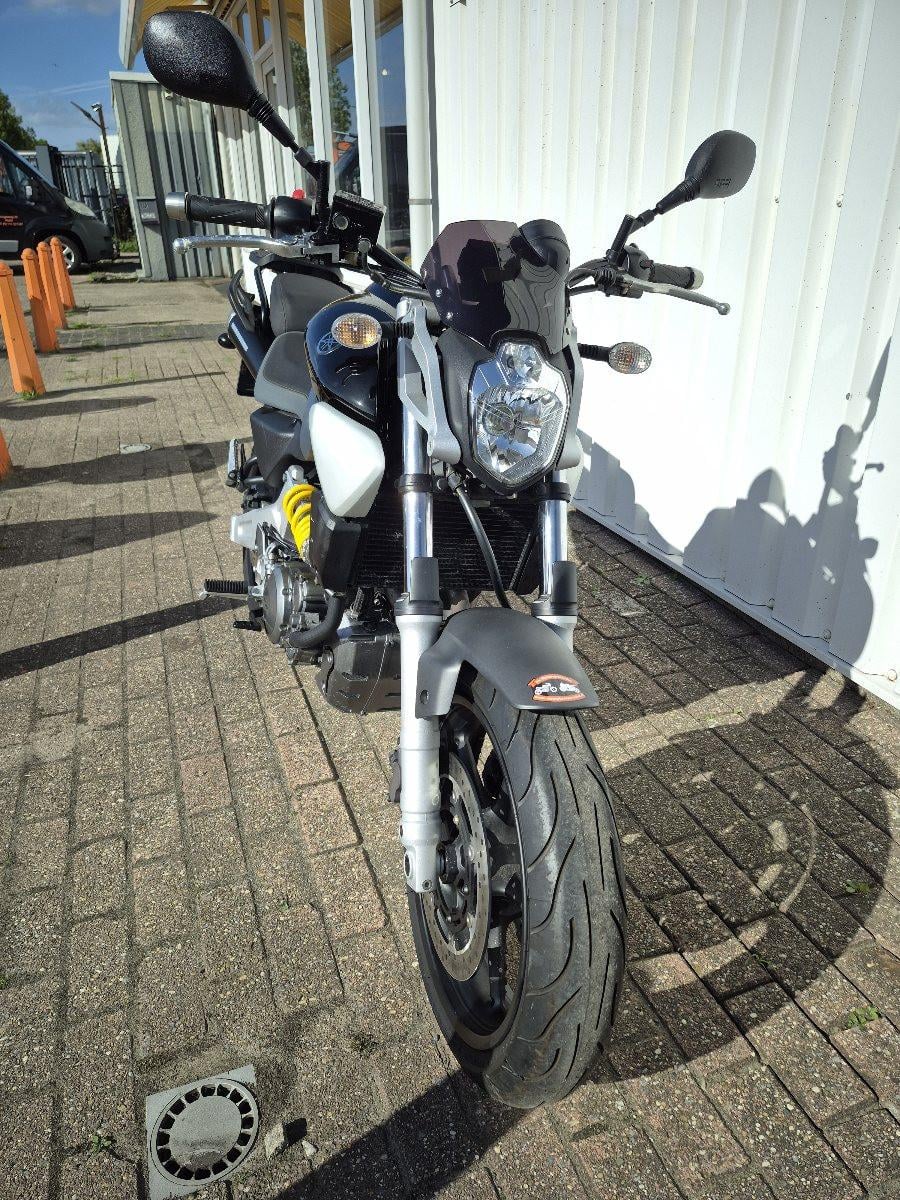 Yamaha MT-03 uit 2006, mooie naked  met weinig Km