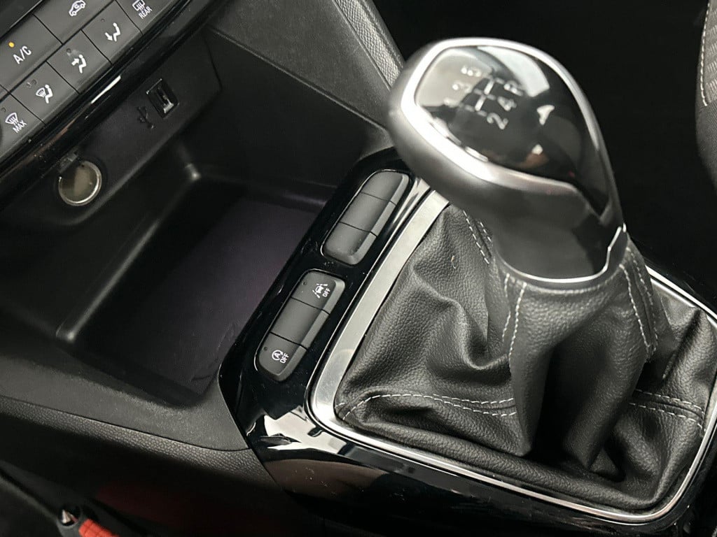 Opel Corsa 1.2 edition | navigatie | apple carplay & android auto | airco