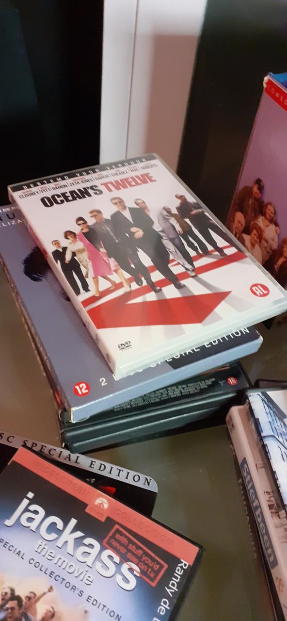 Dvd,s banaanen doos vol