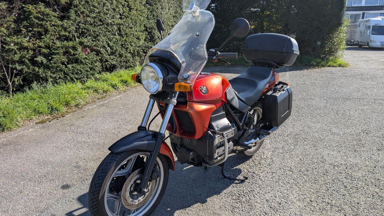 BMW K75