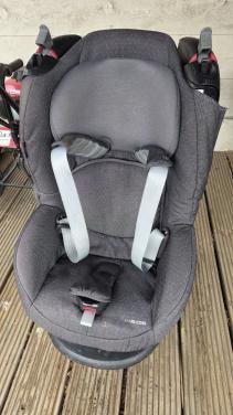 Maxicosi autostoel  vanaf 9 maanden GRATIS