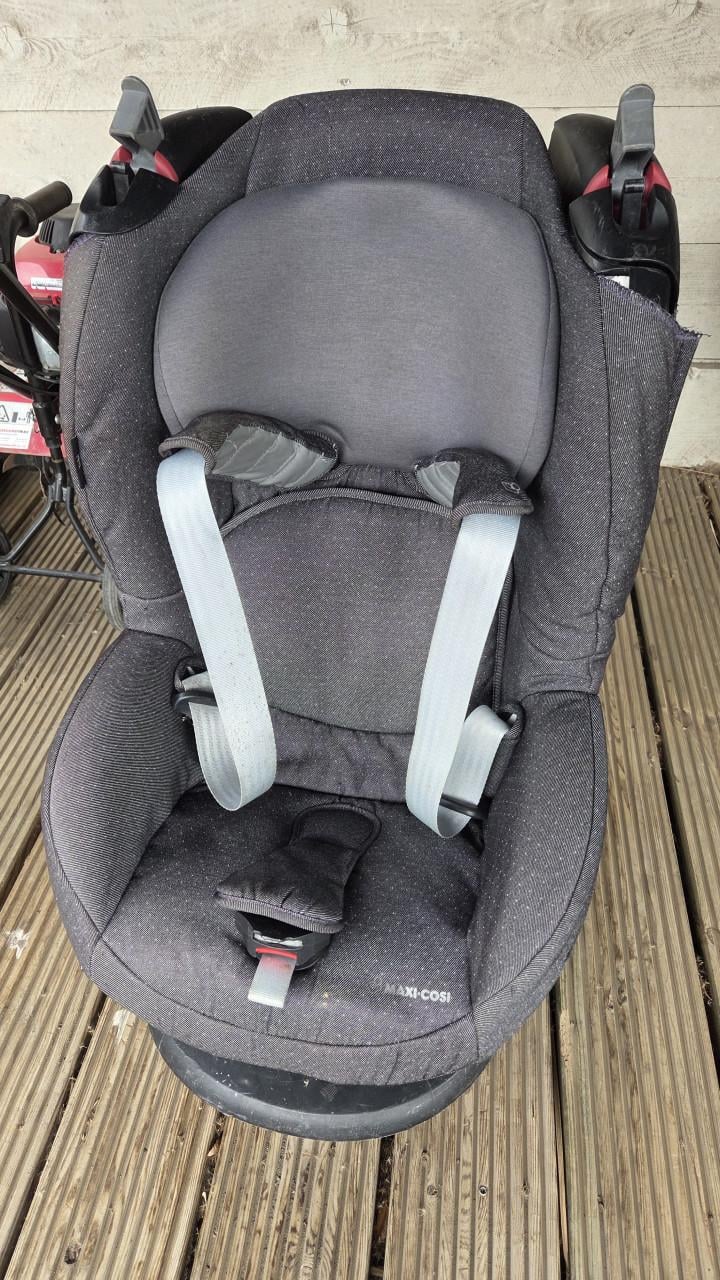 Maxicosi autostoel  vanaf 9 maanden GRATIS