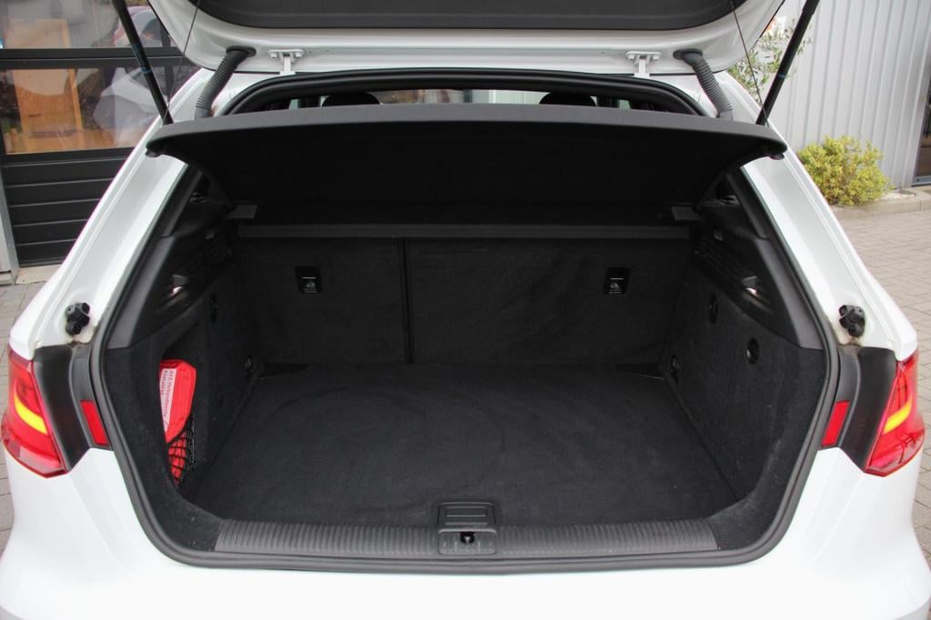 Audi A3 sportback 1.4 tfsi act s line sportpakket ultra - s-line - navi - a