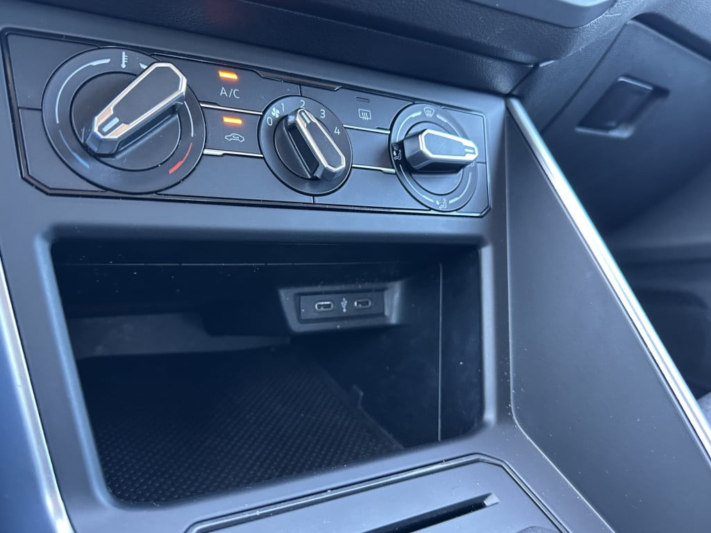 Volkswagen Polo 1.0tsi life 95pk | camera | carplay