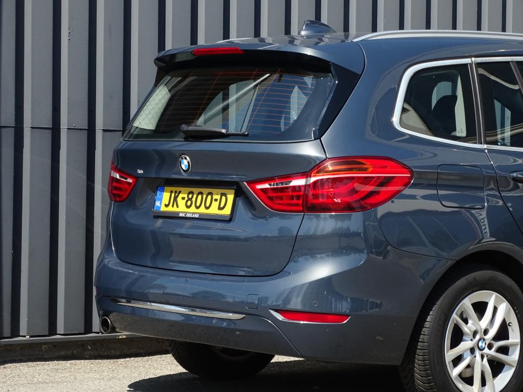 BMW 2-serie gran tourer 218i | leder | hud | bluetooth