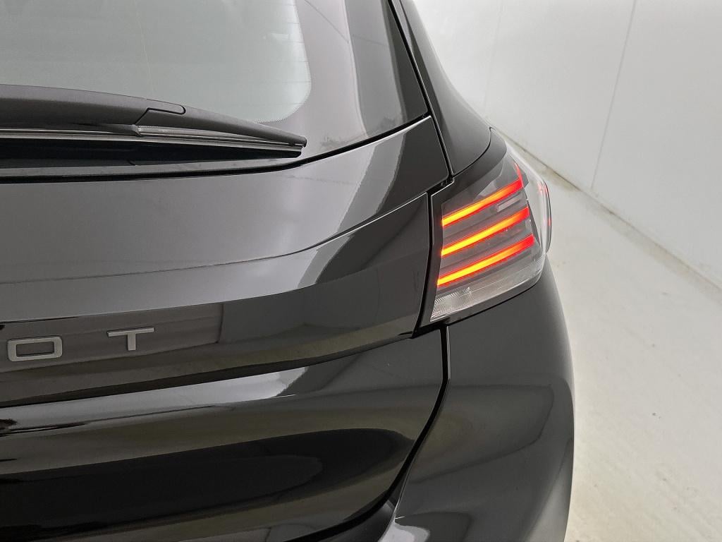 Peugeot 208 100 pk style | rijklaar | navigatie | parkeerhulp | apple carpl