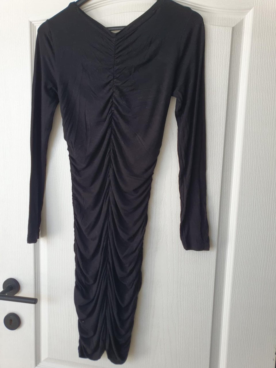 Zwart lang dun jurkje nieuw maat xs