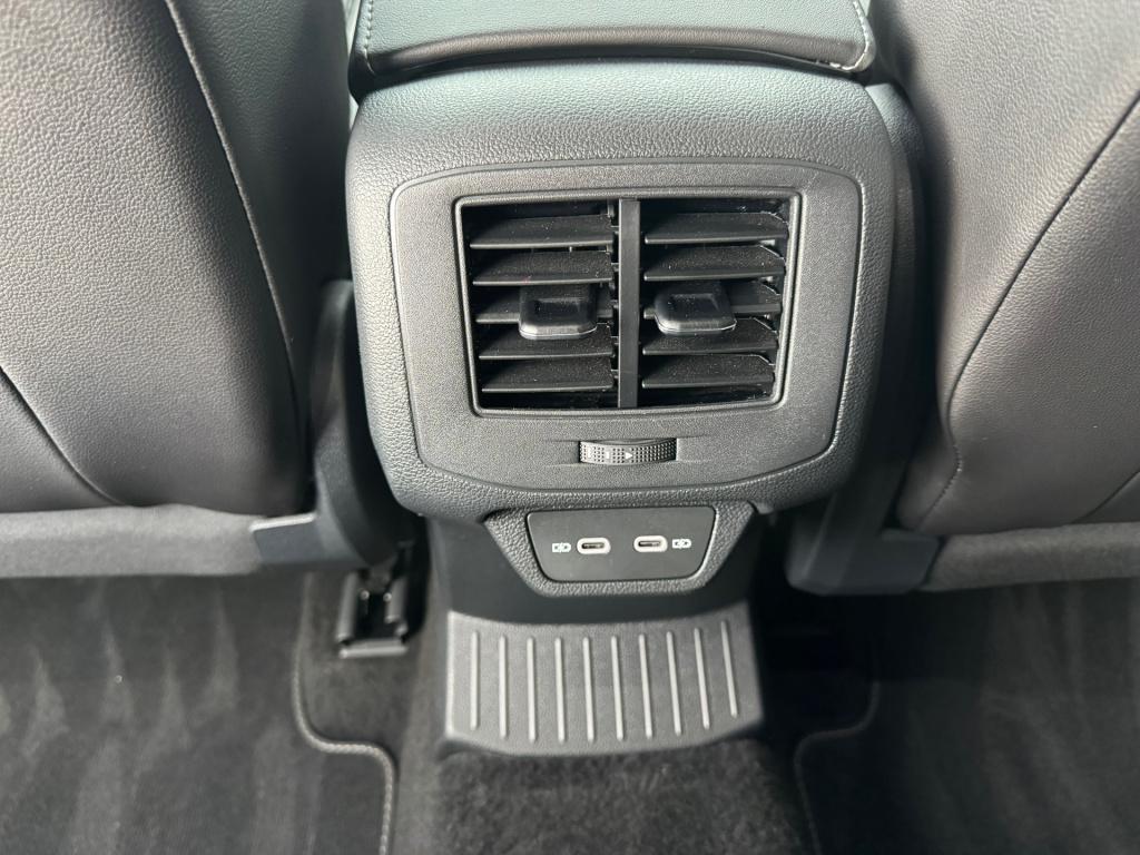 Volkswagen T-roc 1.5 tsi r-line edition automaat,elektrische achterklep,ach