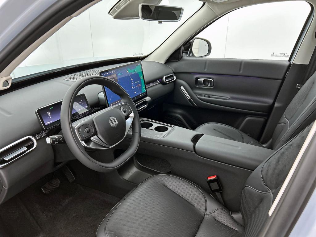 Leapmotor B03x promax design 53 kwh  voorraad | galaxy silver | 382 km wltp