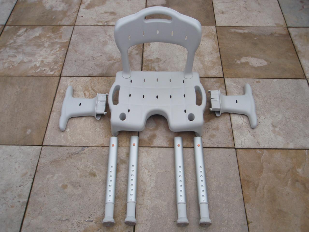 Nieuw Etac kunstof douchestoel in hoogte instelbaar en demontabel