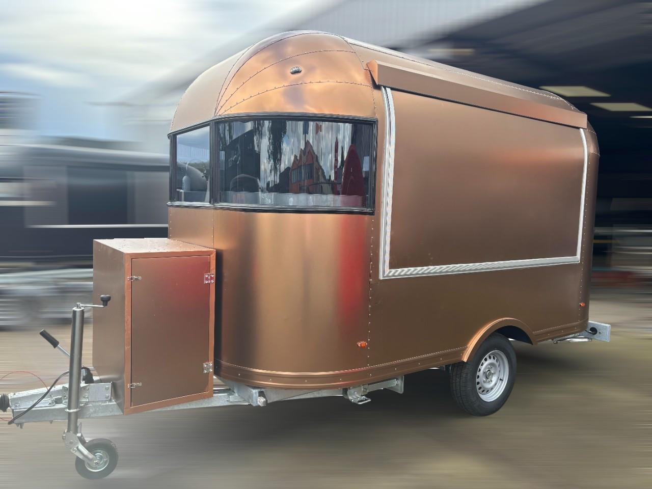 Voor foodtrailers- en of foodtrucks ga je naar FOODTRAILERS.EU te Goes