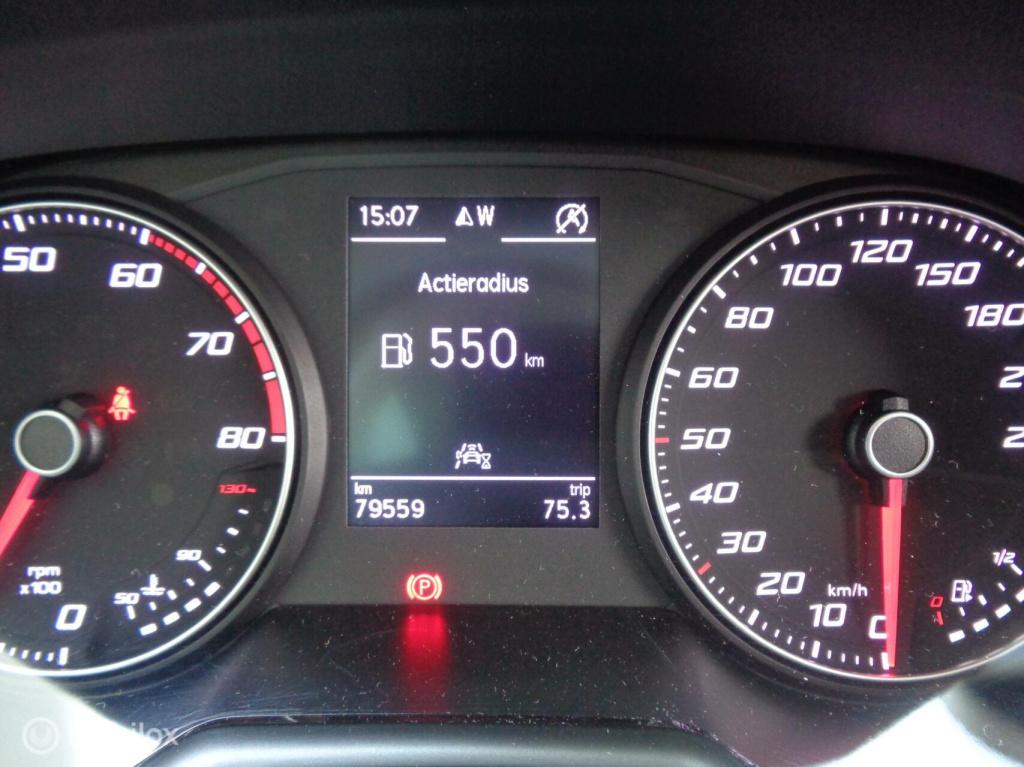 Seat Arona 1.0 tsi style business/airco/ecc/lm velgen/1st eig/pdc/navi/carp