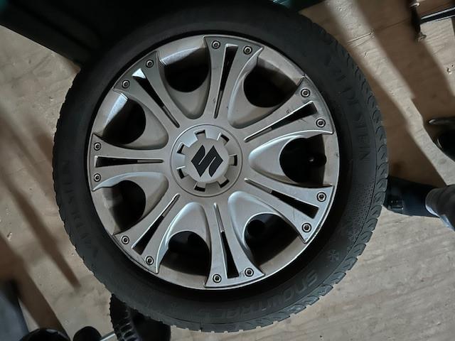 4 winterbanden op velg Suzuki Alto