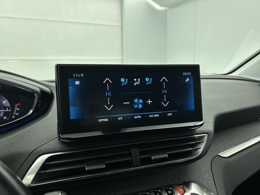 Peugeot 3008 130 pk blue lease allure | rijklaar | trekhaak | elektrische a