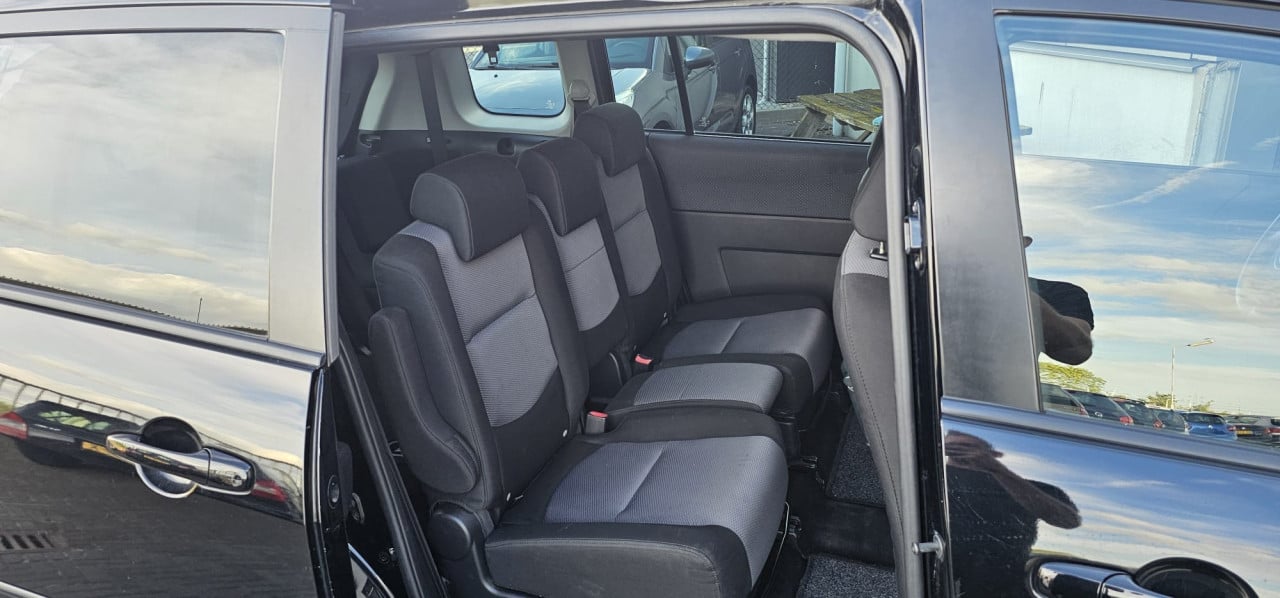 TE KOOP MAZDA 5 TOURING 1.8 ROKERSVRIJE AUTO