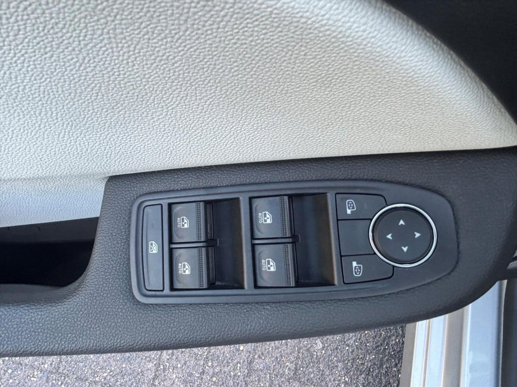 Renault Clio 1.0 tce 90pk techno| camera| navi|lm|carplay|rijklaarprijs inc