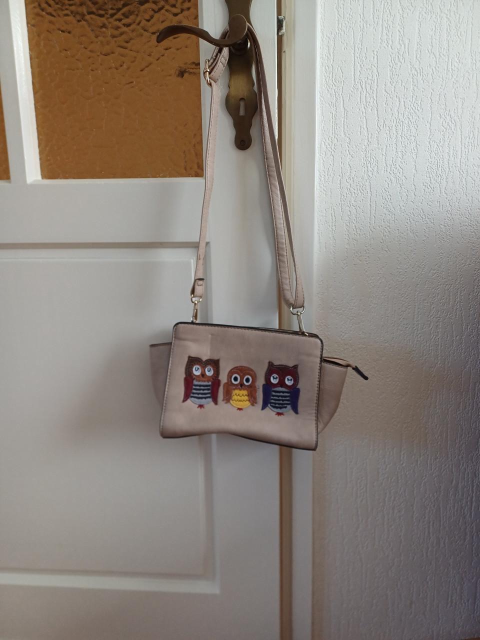 Meisjes tasje  met 3 uiltjes