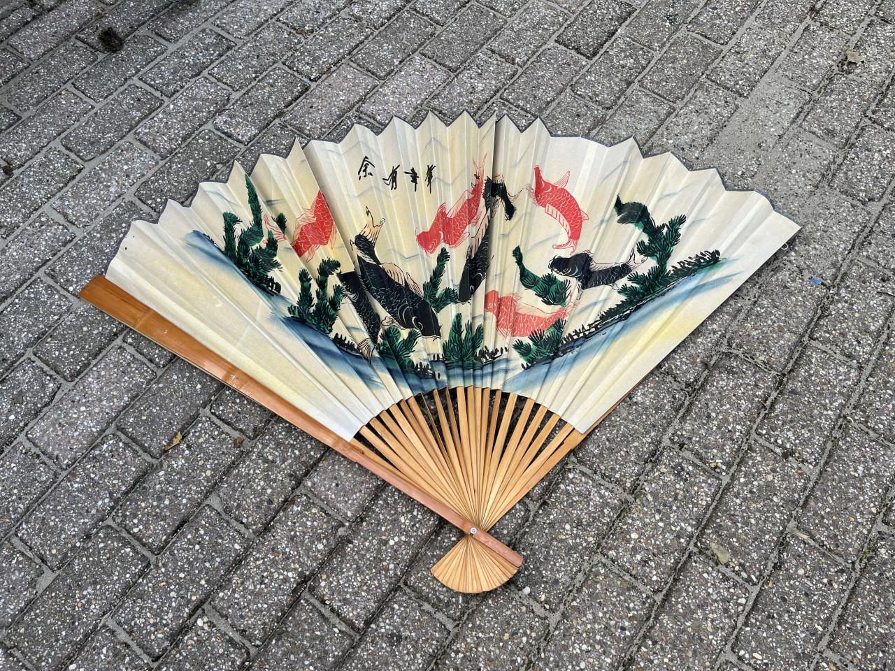 Chinese Bamboe waaier 90 x 130 cm