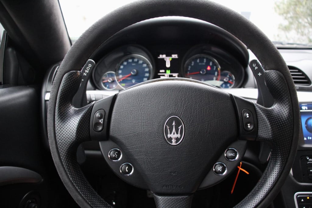 Maserati Granturismo 4.7 s mc - youngtimer - alcantara pack - xenon - nero 