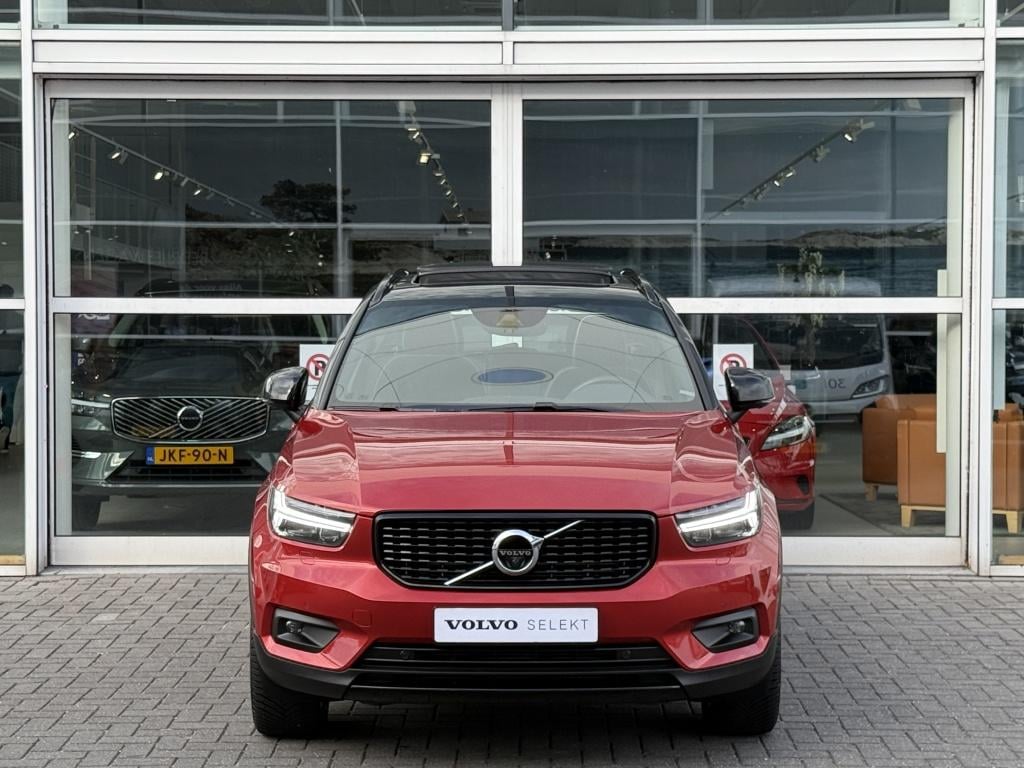 Volvo XC40 t5 262pk recharge r-design full options! trekhaak