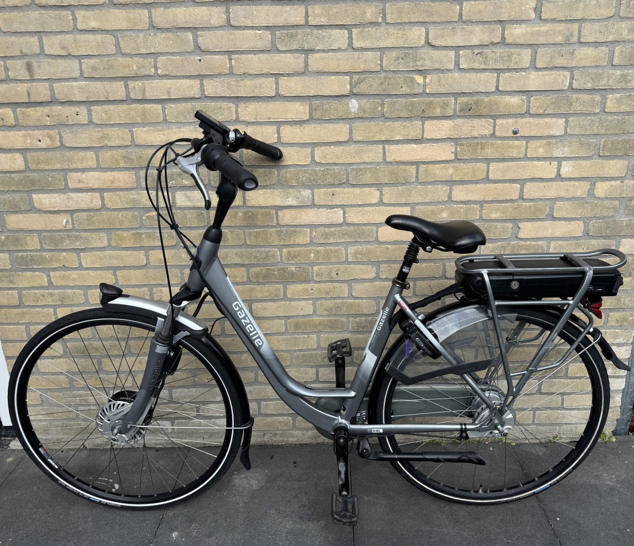 Zeer nette Gazelle orange C7+ elektrische fiets 1800km!