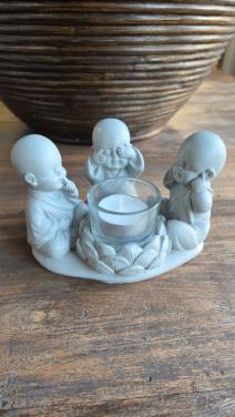 🌿 Leuk stenen beeldje met Waxinelicht-houder.