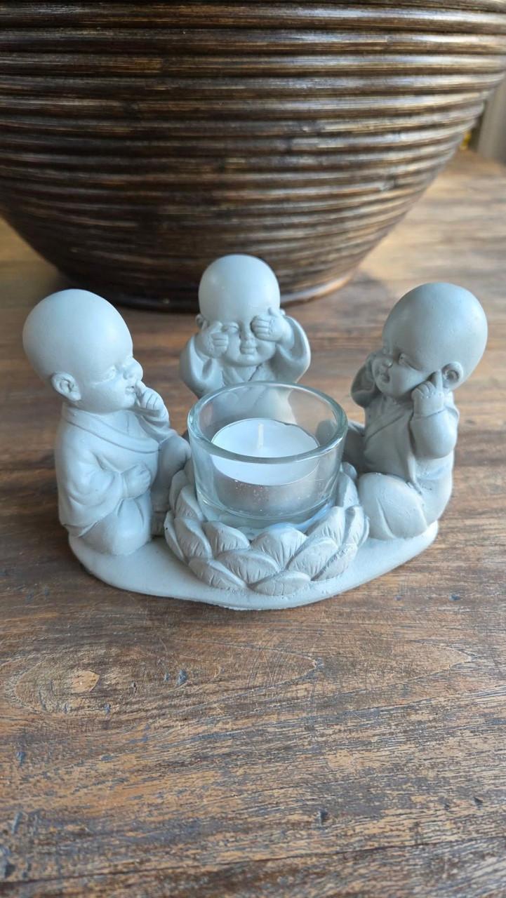 🌿 Leuk stenen beeldje met Waxinelicht-houder.