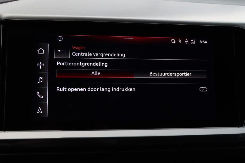 Audi Q4 E-tron 40 launch edition s competition 77 kwh 204pk | soh 92,2% |
