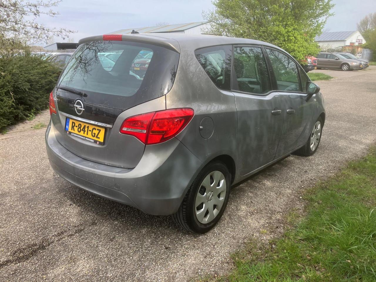 Opel Meriva 1.4T Automaat