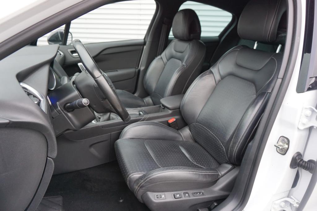 Ds Ds 4 crossback 1.2 puretech so chic climate / navi / leder / cruise / le