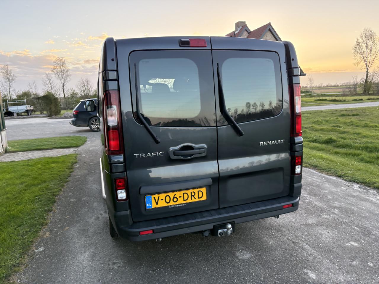 Renault Trafic l2H1 dubbele cabine automaat