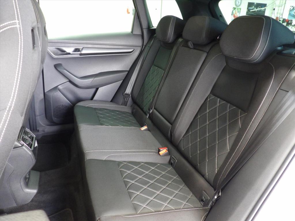 Skoda Karoq 1.5 tsi act greentech 150pk dsg-7 sportline business
